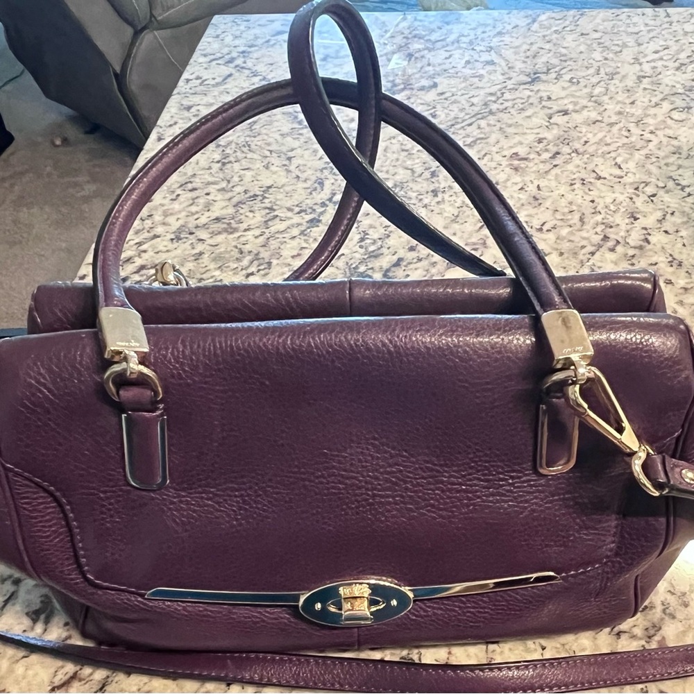 Coach plum shoulder bag